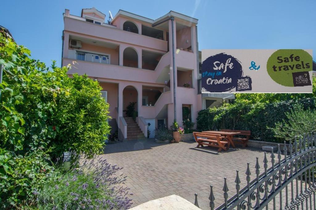 Apartment Tim Zadar Exterior photo